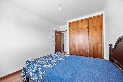 Apartamento T3 para Arrendamento em Parque das Nações