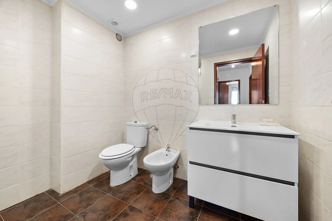 Apartamento T3 para Arrendamento em Parque das Nações Foto 21