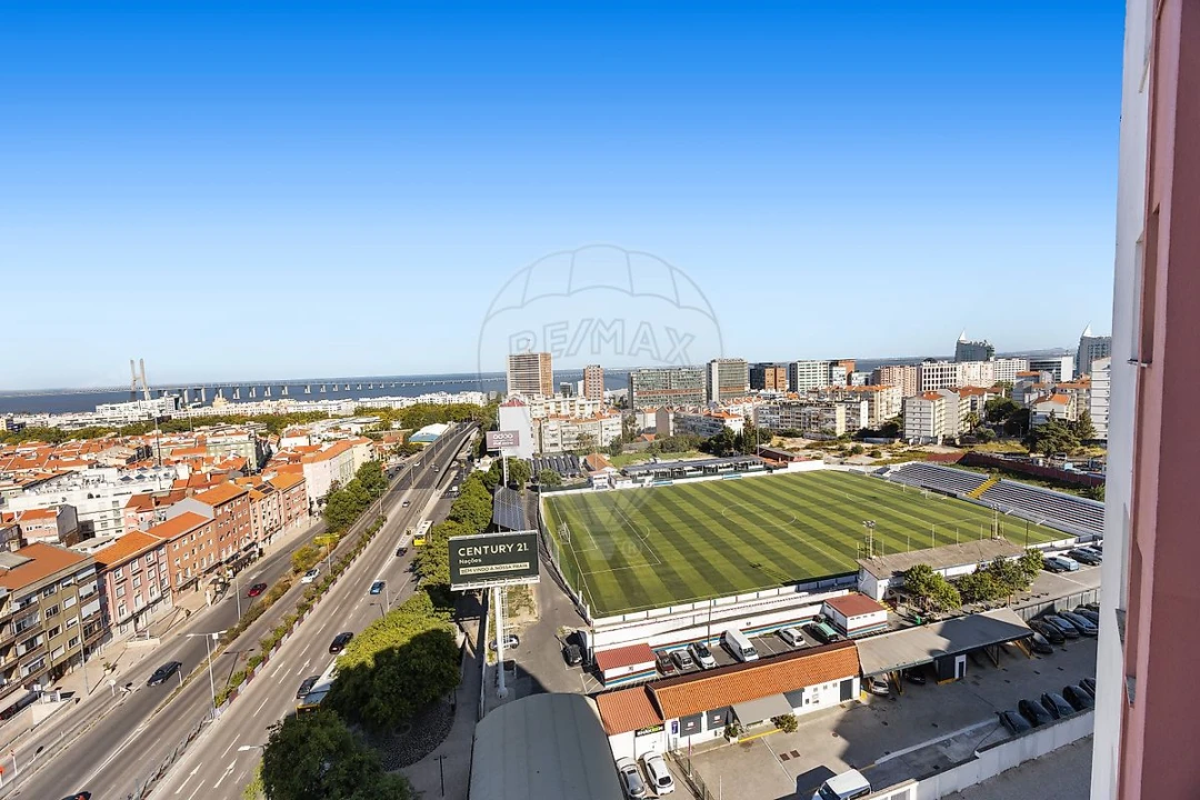 Apartamento T3 para Arrendamento em Parque das Nações Foto 17