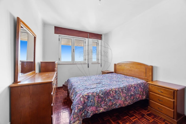Apartamento T3 para Arrendamento em Parque das Nações Foto 7