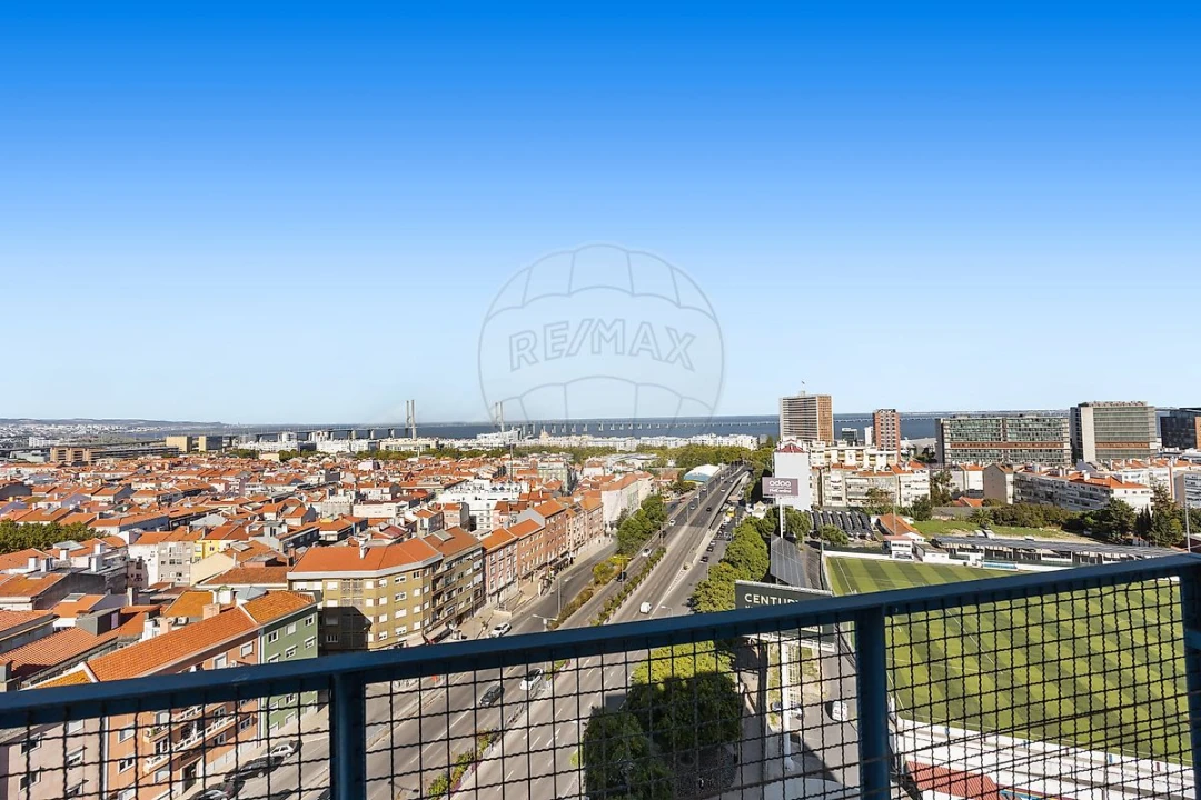 Apartamento T3 para Arrendamento em Parque das Nações Foto 11