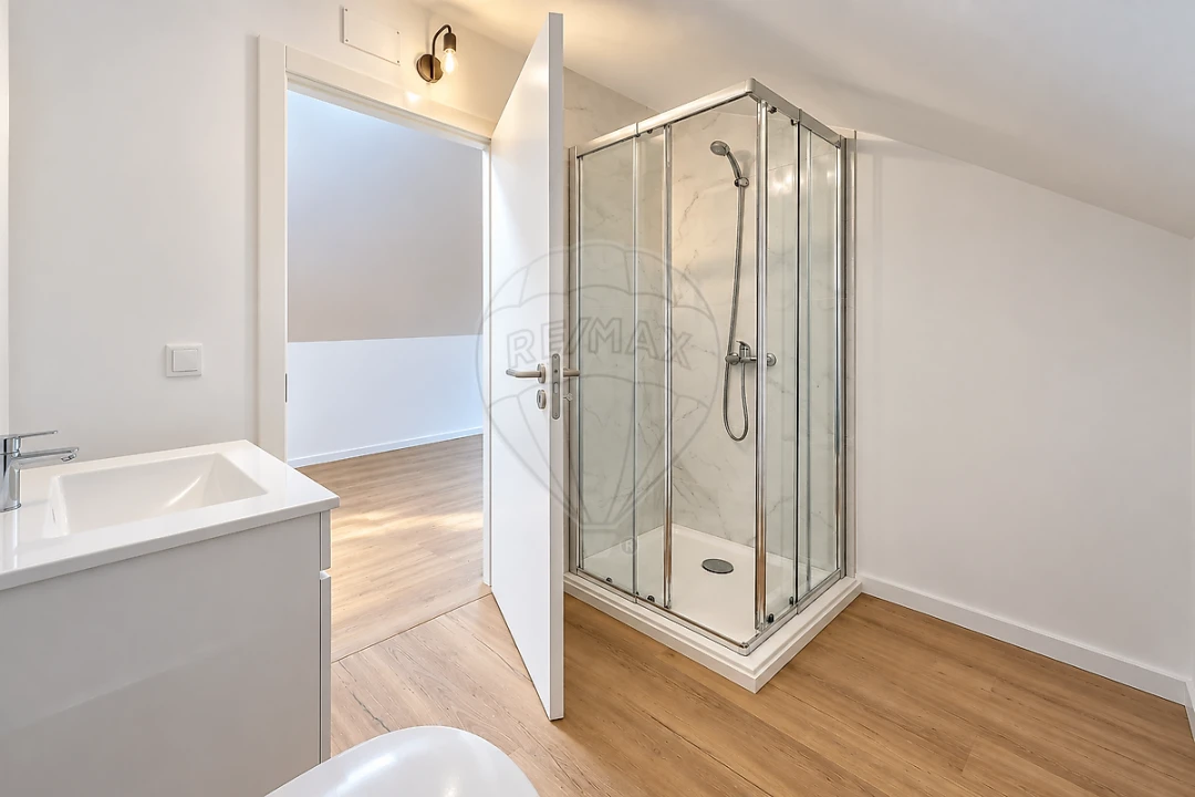 Apartamento T3 para Venda em Ceira Foto 7