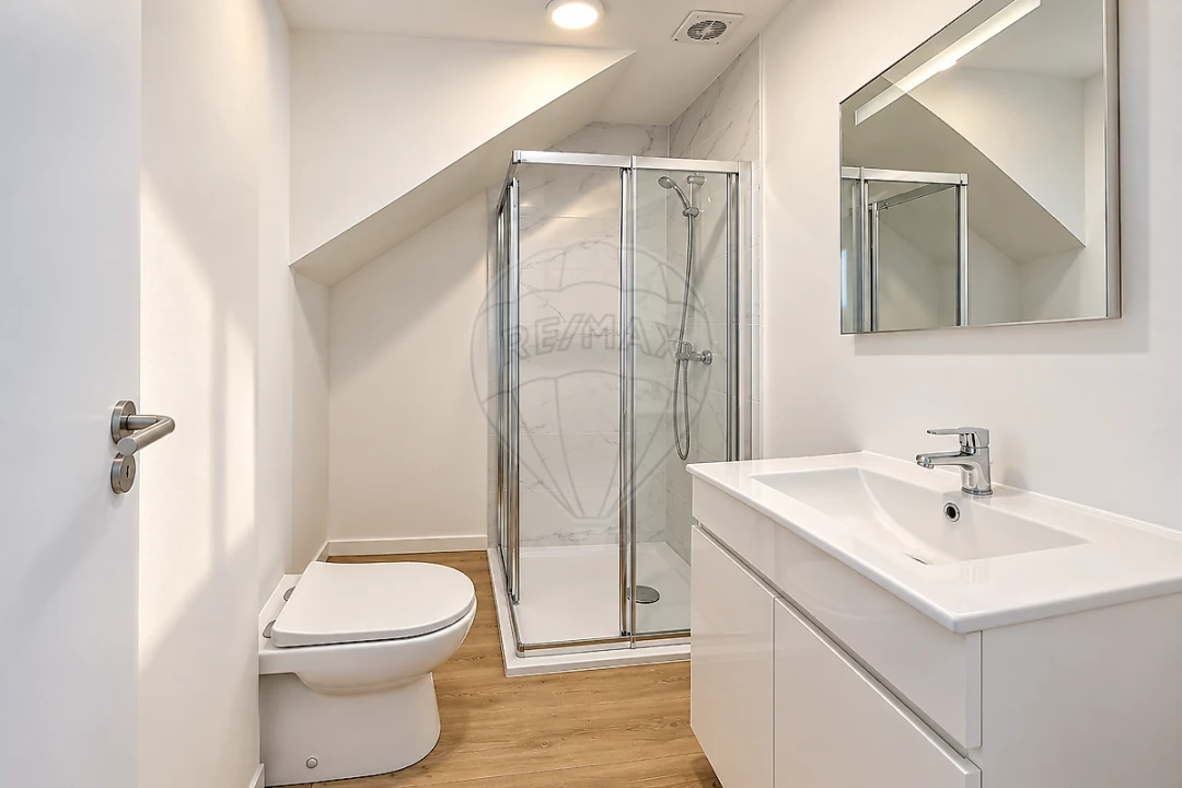 Apartamento T3 para Venda em Ceira Foto 8