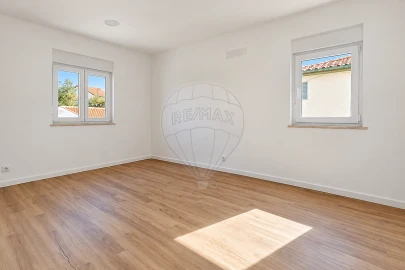 Apartamento T3 para Venda em Ceira