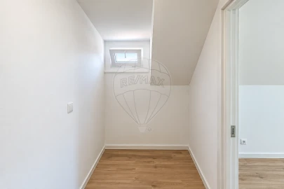 Apartamento T3 para Venda em Ceira