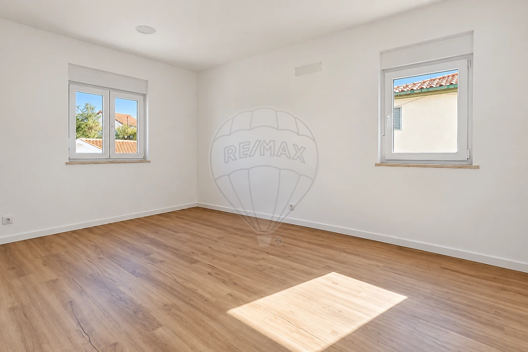 Apartamento T3 para Venda em Ceira Foto 11