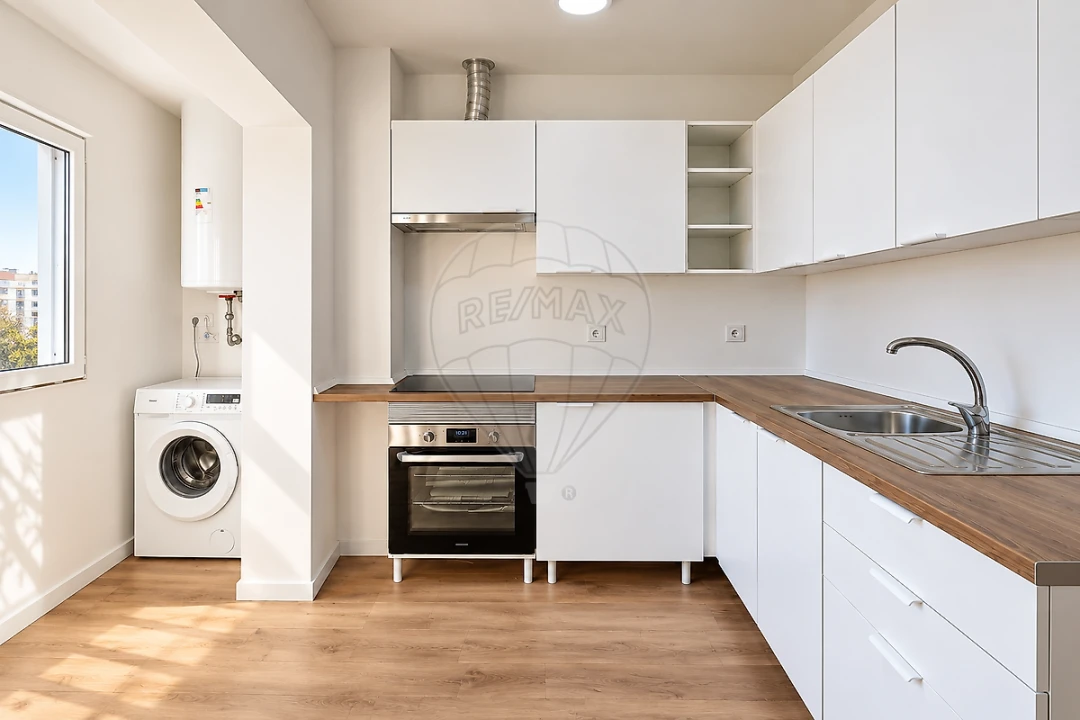 Apartamento T3 para Venda em Ceira Foto 2