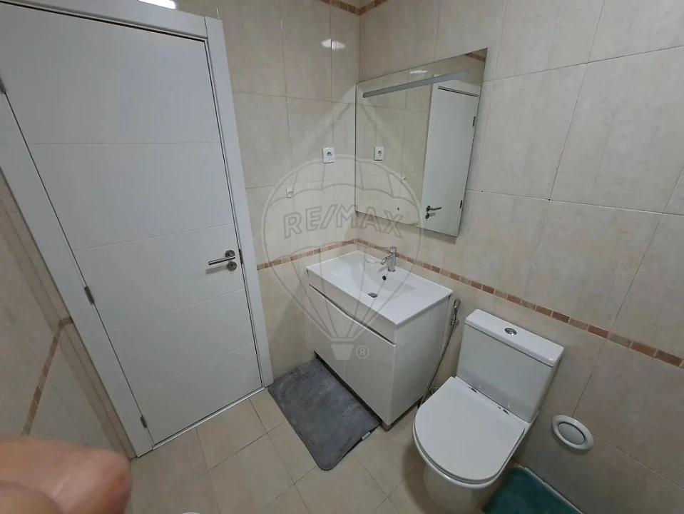 Apartamento T2 para Venda em Seixal, Arrentela e Aldeia de Paio Pires Foto 6