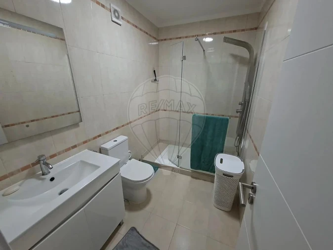Apartamento T2 para Venda em Seixal, Arrentela e Aldeia de Paio Pires Foto 8