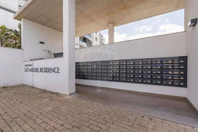 Apartamento T3 para Arrendamento em Carcavelos e Parede