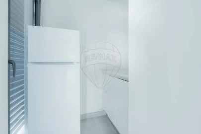 Apartamento T3 para Arrendamento em Carcavelos e Parede