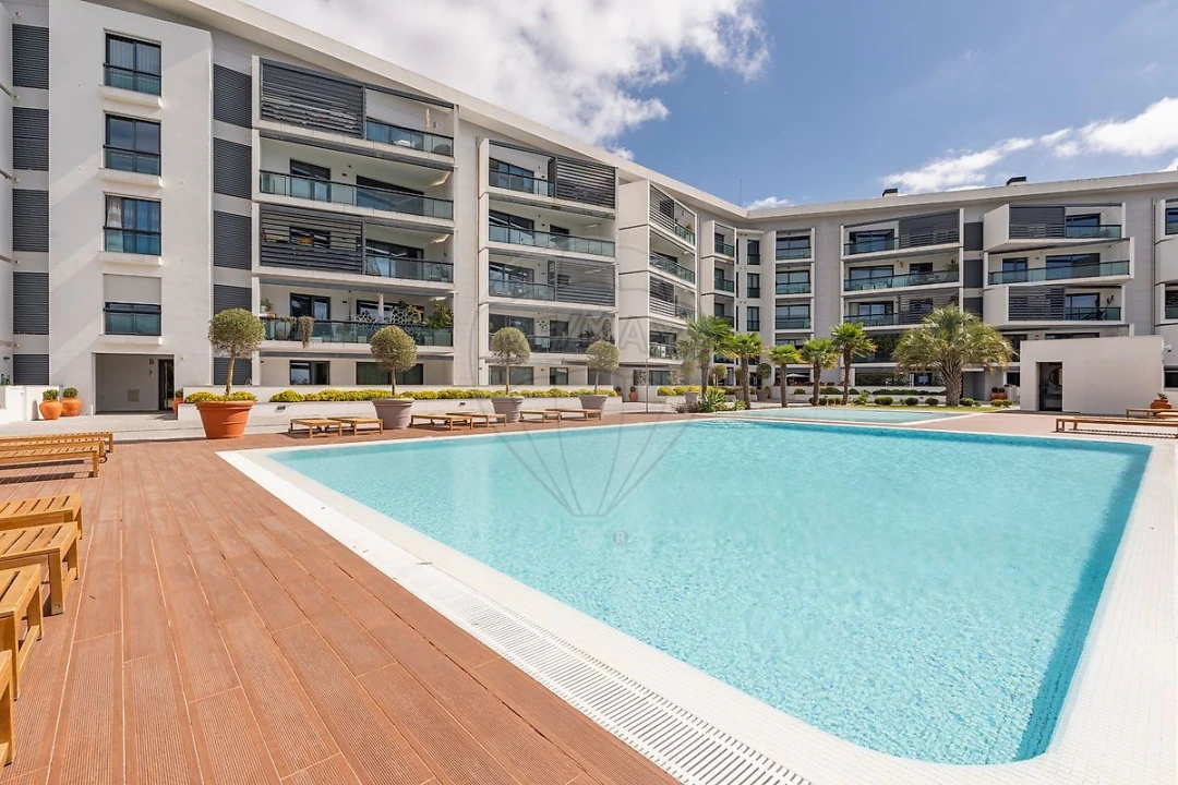 Apartamento T3 para Arrendamento em Carcavelos e Parede Foto 36
