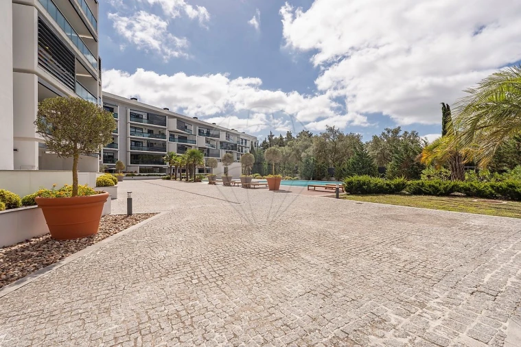 Apartamento T3 para Arrendamento em Carcavelos e Parede Foto 38