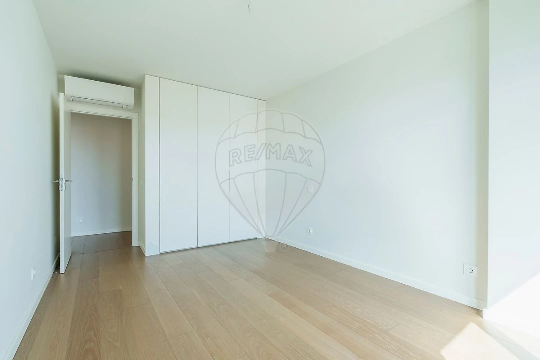 Apartamento T3 para Arrendamento em Carcavelos e Parede Foto 16