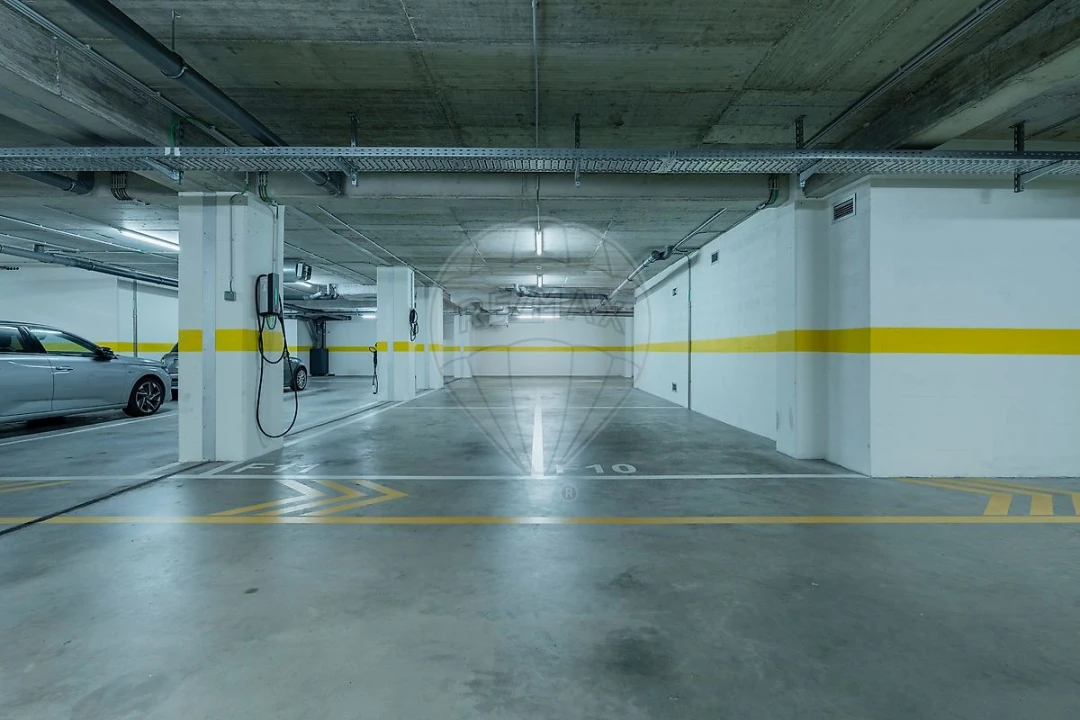 Apartamento T3 para Arrendamento em Carcavelos e Parede Foto 29