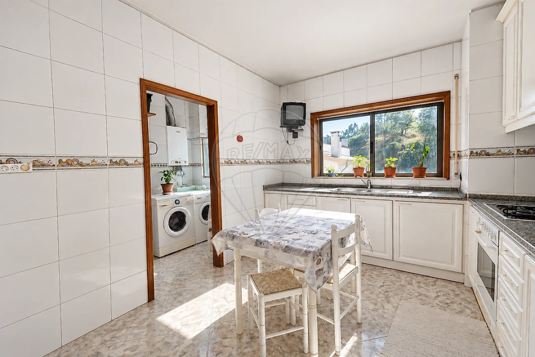 Apartamento T2 para Venda em Pedrouços Foto 29