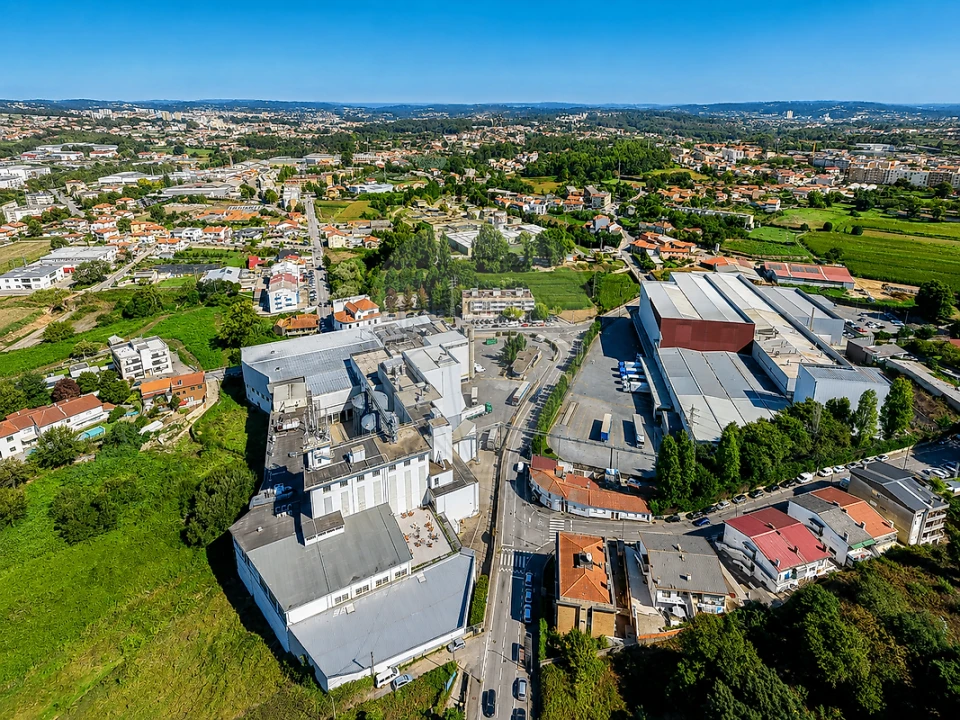 Apartamento T2 para Venda em Pedrouços Foto 24