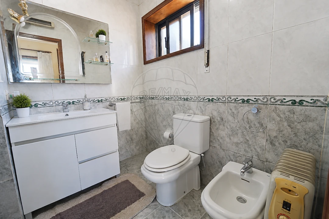 Apartamento T2 para Venda em Pedrouços Foto 15