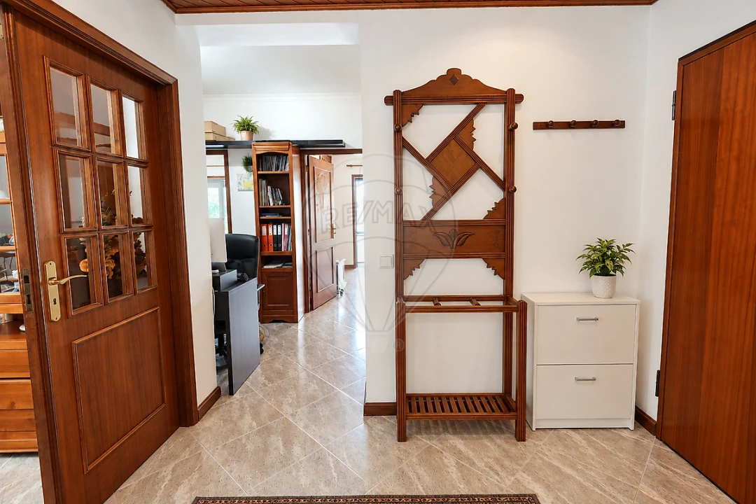 Apartamento T2 para Venda em Pedrouços Foto 1