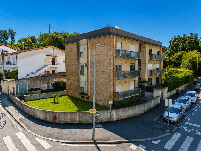 Apartamento T2 para Venda em Pedrouços Foto 21