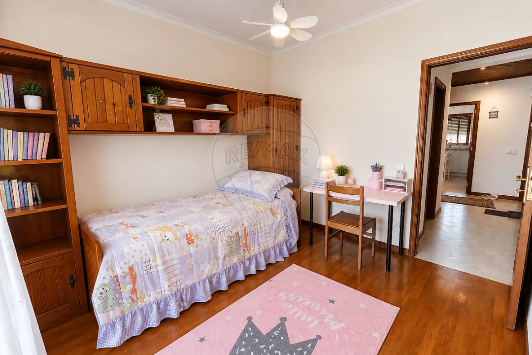 Apartamento T2 para Venda em Pedrouços Foto 13