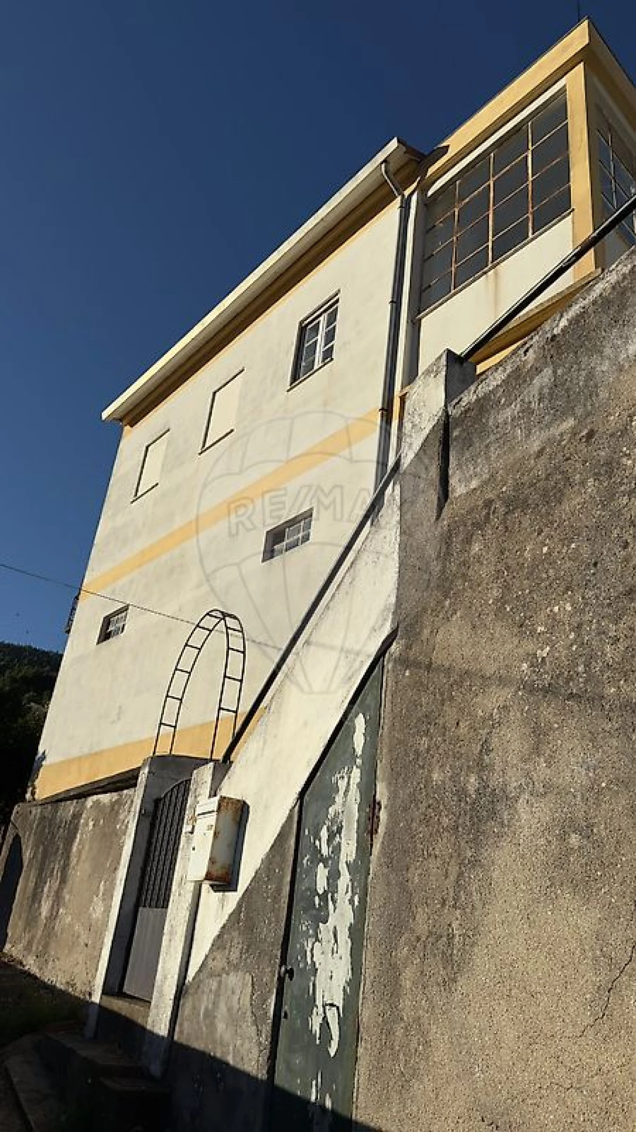 Moradia T3 para Venda em Ceira Foto 2