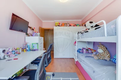 Apartamento T4 para Venda em Queluz e Belas