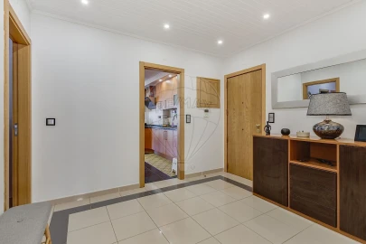 Apartamento T4 para Venda em Queluz e Belas