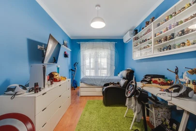 Apartamento T4 para Venda em Queluz e Belas