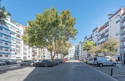Apartamento T1 para Arrendamento em Algés, Linda-A-Velha e Cruz Quebrada-Dafundo
