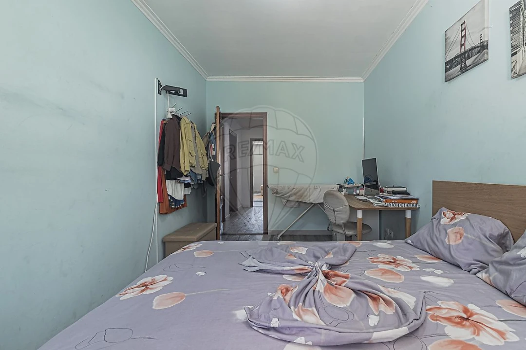 Apartamento T3 para Venda em Quinta do Conde Foto 17