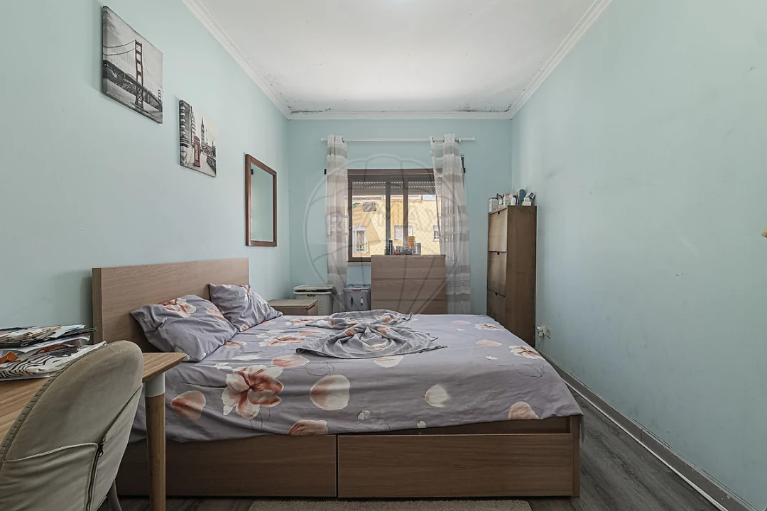 Apartamento T3 para Venda em Quinta do Conde Foto 20