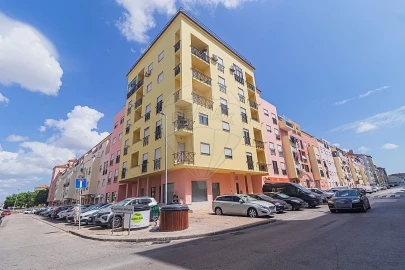Apartamento T3 para Venda em Quinta do Conde