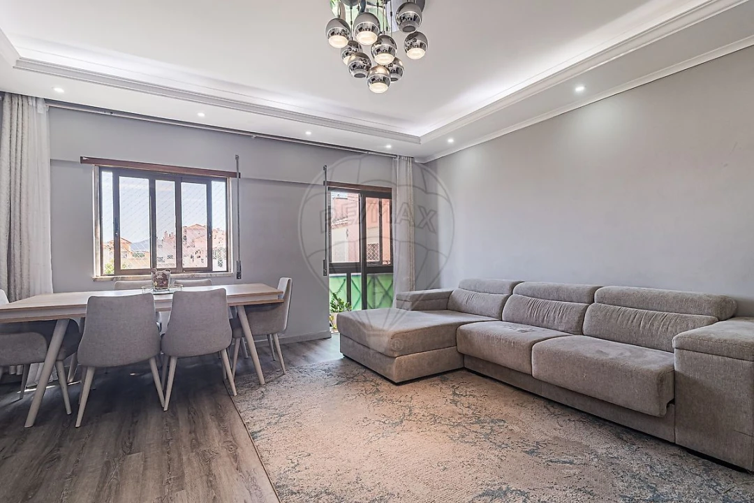 Apartamento T3 para Venda em Quinta do Conde Foto 7