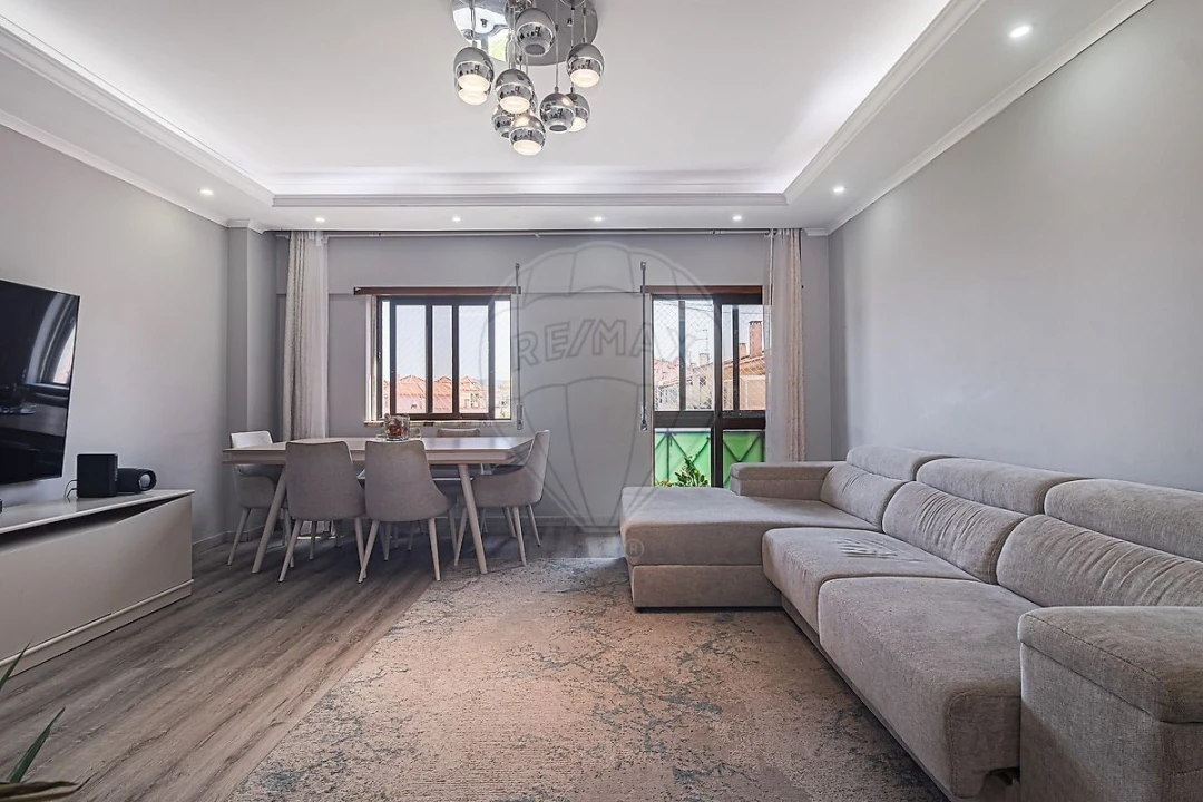 Apartamento T3 para Venda em Quinta do Conde Foto 5