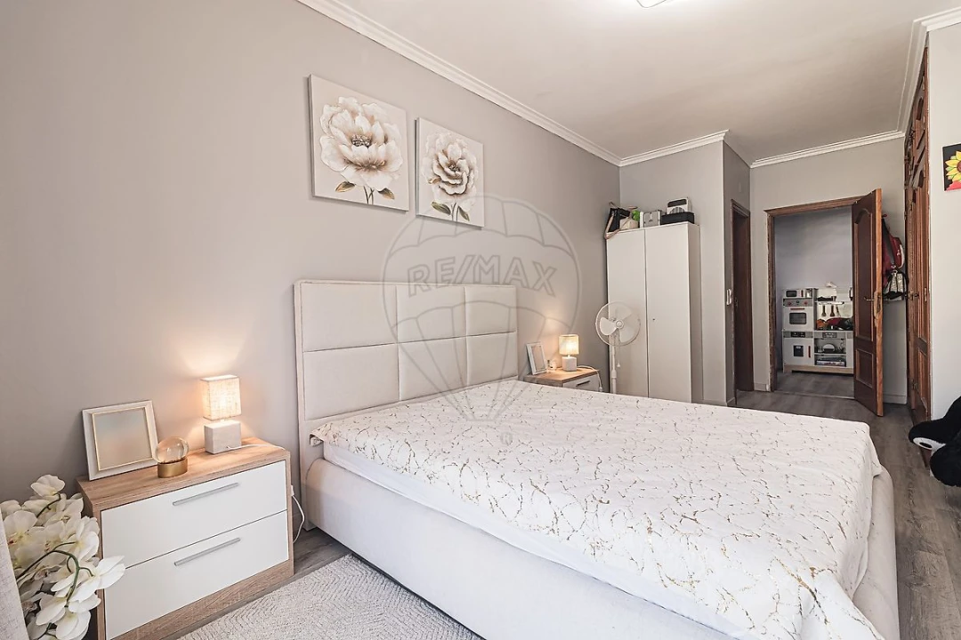 Apartamento T3 para Venda em Quinta do Conde Foto 31