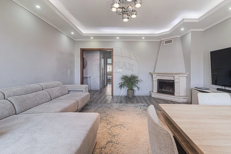 Apartamento T3 para Venda em Quinta do Conde Foto 8