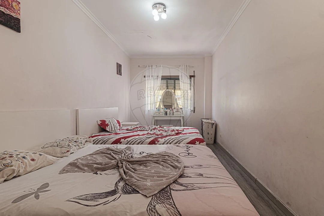 Apartamento T3 para Venda em Quinta do Conde Foto 14