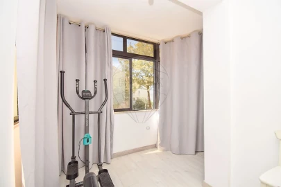 Apartamento T1 para Arrendamento em Algueirão-Mem Martins