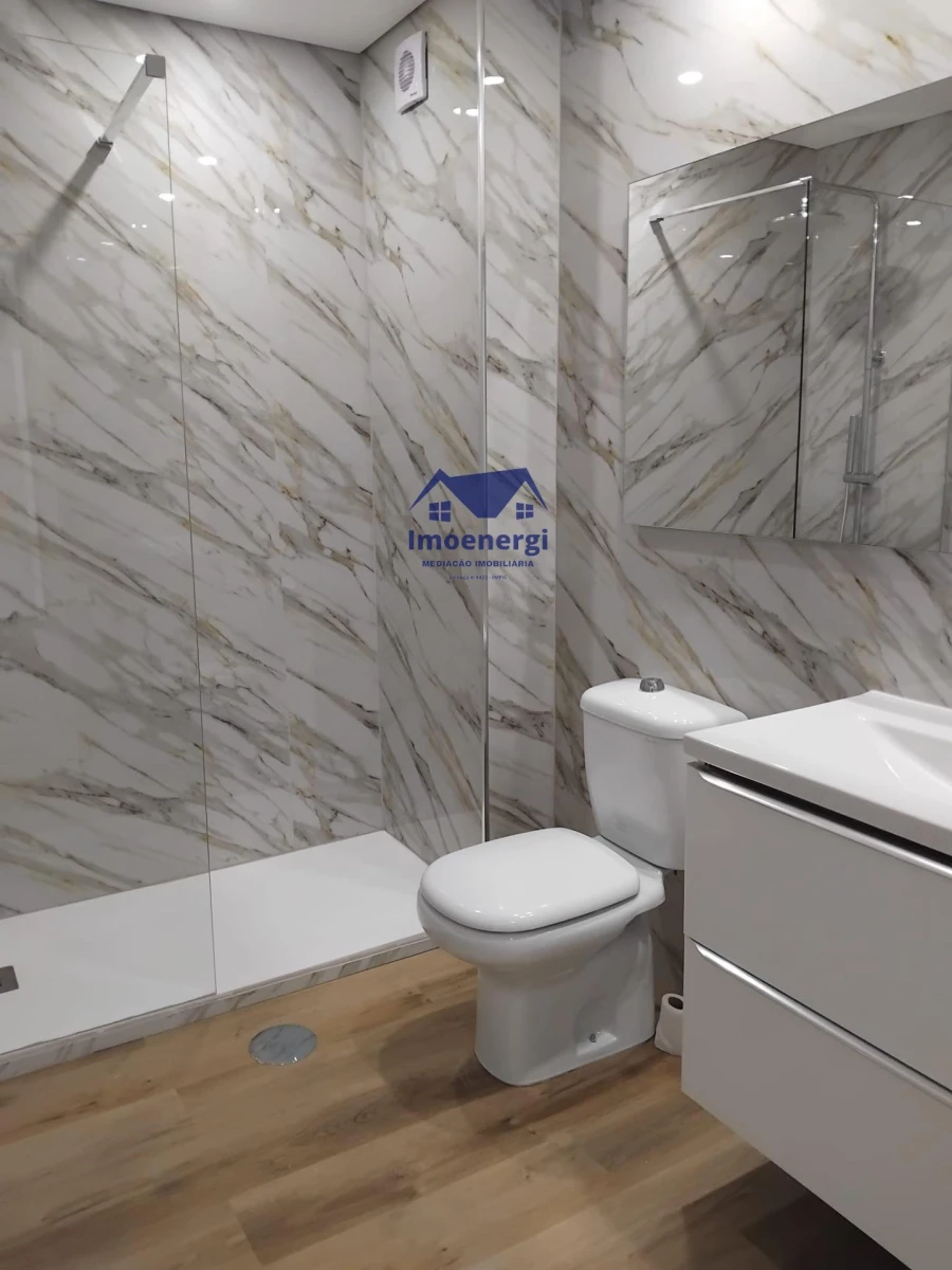 Apartamento T4 para Venda em Póvoa de Varzim, Beiriz e Argivai Foto 7