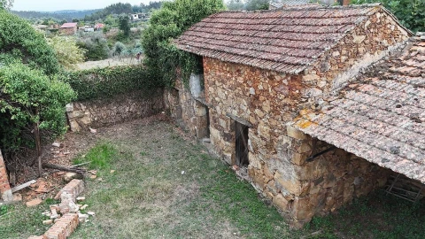 Moradia T1 para Venda em Carapinha