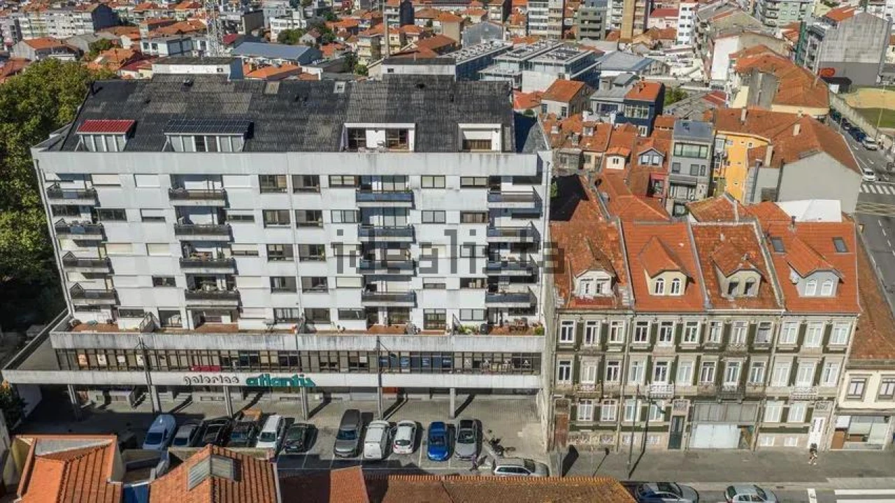 Apartamento T3 para Venda em Cedofeita, Santo Ildefonso, Sé, Miragaia, São Nicolau e Vitória Foto 11