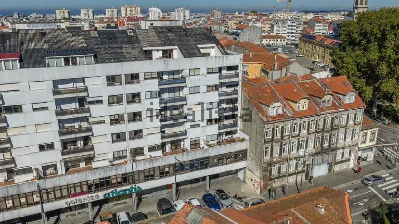 Apartamento T3 para Venda em Cedofeita, Santo Ildefonso, Sé, Miragaia, São Nicolau e Vitória Foto 12
