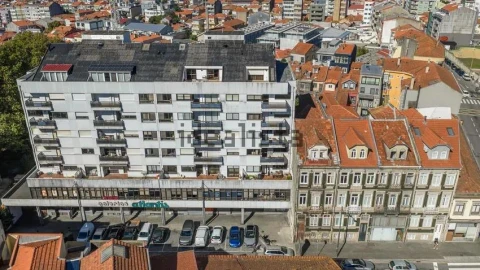 Apartamento T3 para Venda em Cedofeita, Santo Ildefonso, Sé, Miragaia, São Nicolau e Vitória