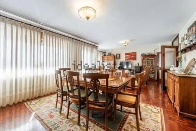 Apartamento T3 para Venda em Cedofeita, Santo Ildefonso, Sé, Miragaia, São Nicolau e Vitória