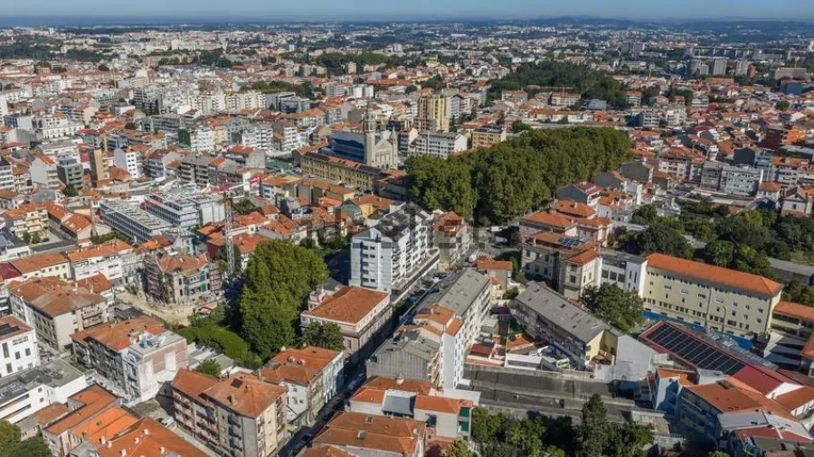 Apartamento T3 para Venda em Cedofeita, Santo Ildefonso, Sé, Miragaia, São Nicolau e Vitória Foto 7