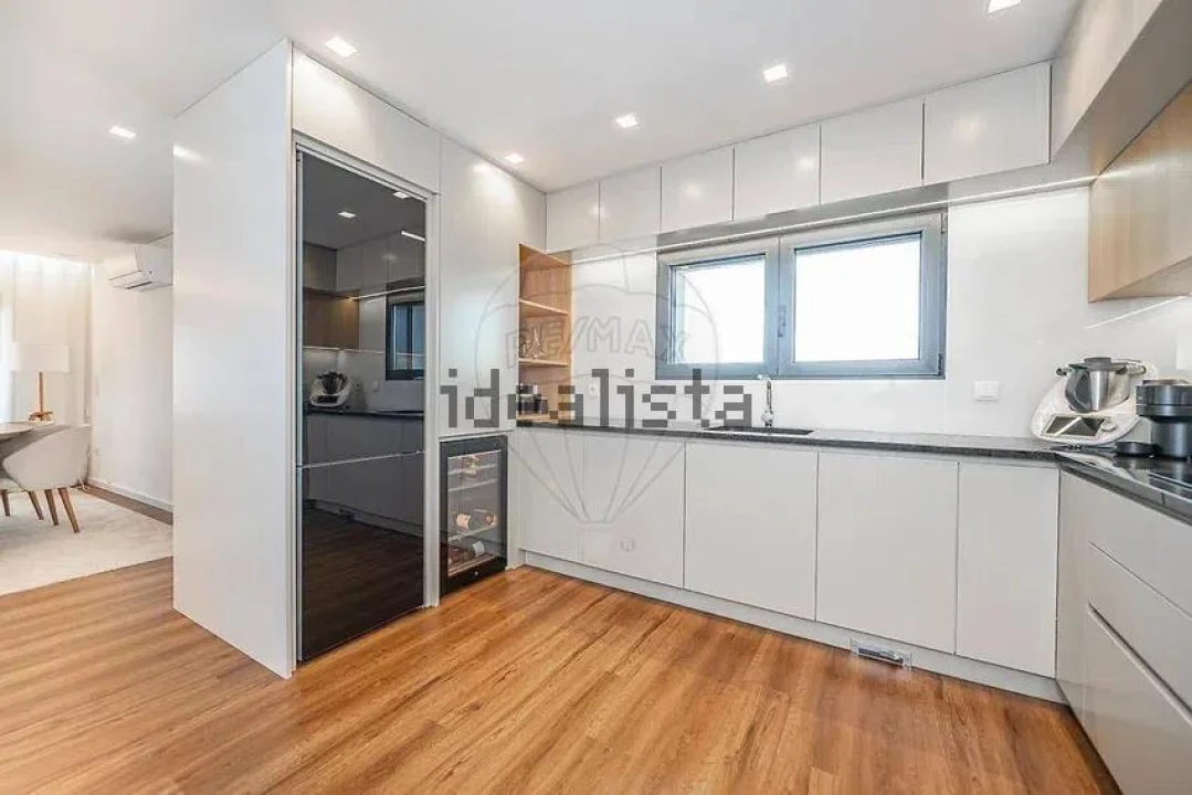 Moradia T3 para Venda em Taide Foto 12