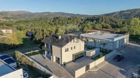 Moradia T3 para Venda em Taide