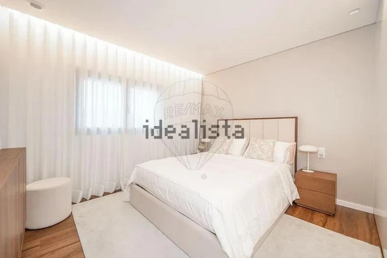Moradia T3 para Venda em Taide Foto 24