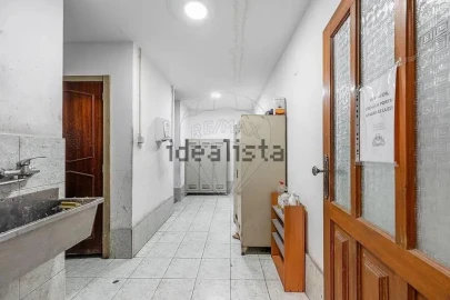 Negócio para Venda em Cidade da Maia